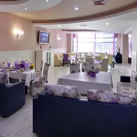 Хотел Казанлък