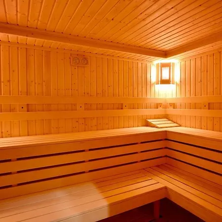 Hotell Хотел Казанлък Kazanlŭk