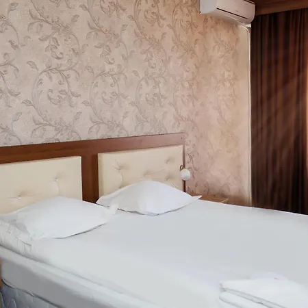 Hotell Хотел Казанлък Kazanlŭk