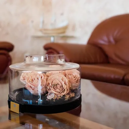Hotell Хотел Казанлък