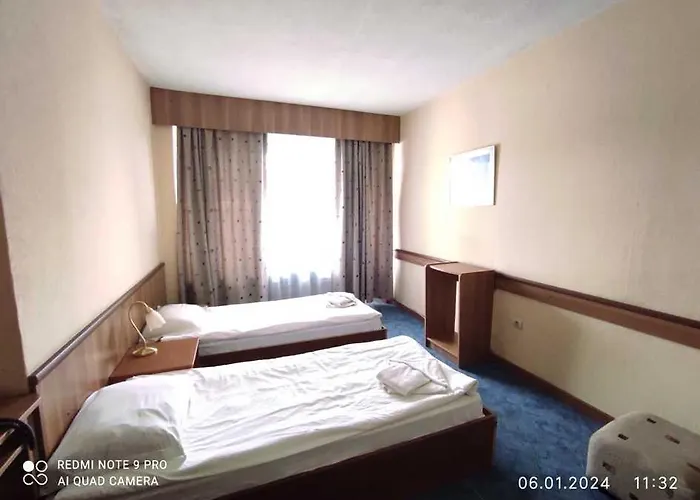 Хотел Казанлък Kazanlŭk