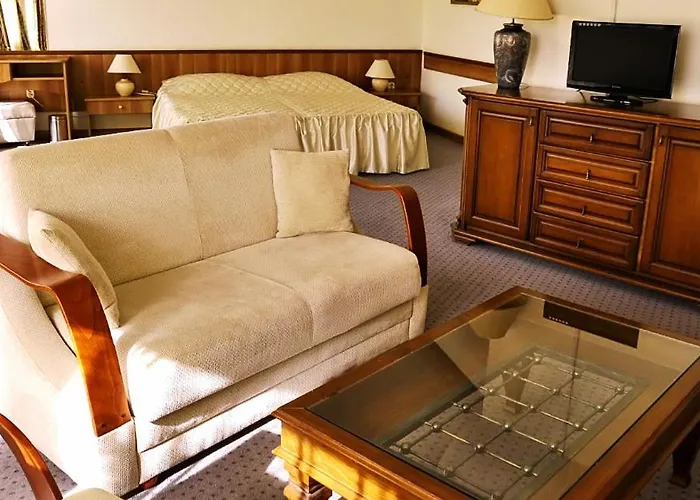 Хотел Казанлък