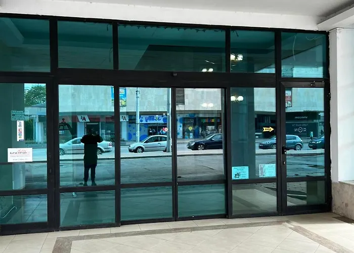 Хотел Казанлък 3*