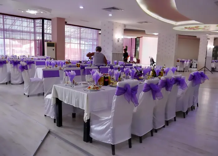 Hotel Хотел Казанлък 3*