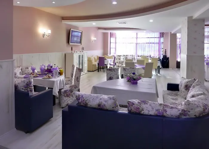 Хотел Казанлък