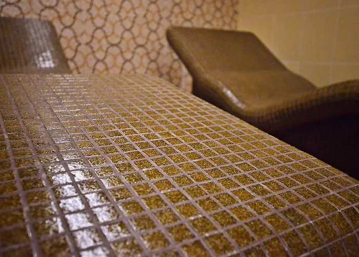 Hotel Хотел Казанлък Kazanlŭk