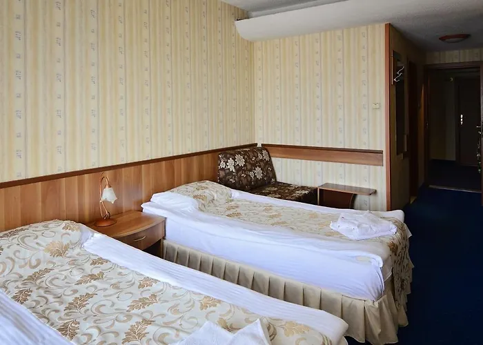 Хотел Казанлък Kazanlŭk