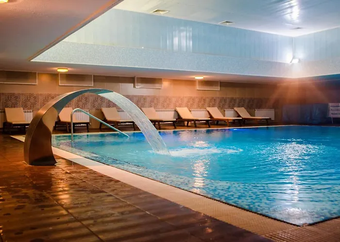 Хотел Казанлък 3* Kazanlŭk